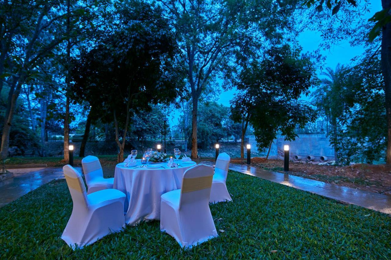 Signature Club Resort Devanahalli Екстер'єр фото