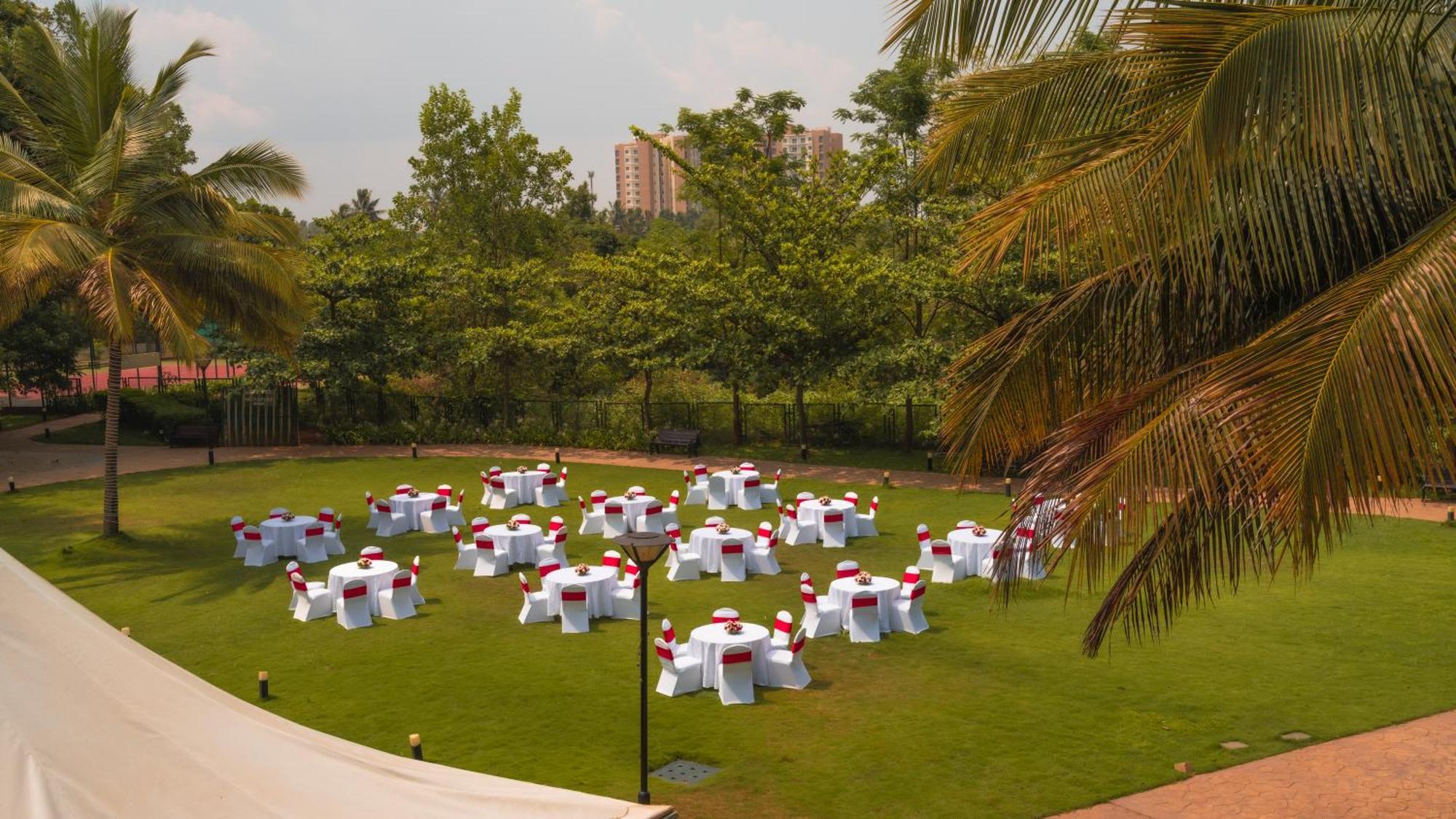 Signature Club Resort Devanahalli Екстер'єр фото